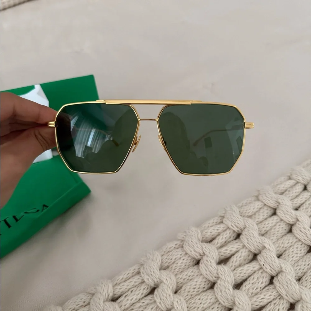 Bottega Veneta Gold Frame Sunglasses - Picture 6 of 6